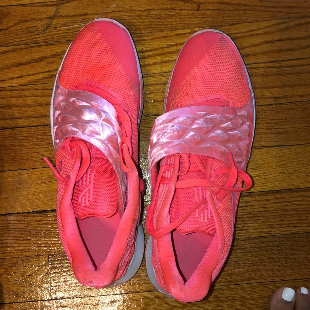 Kylie Irving sneakers